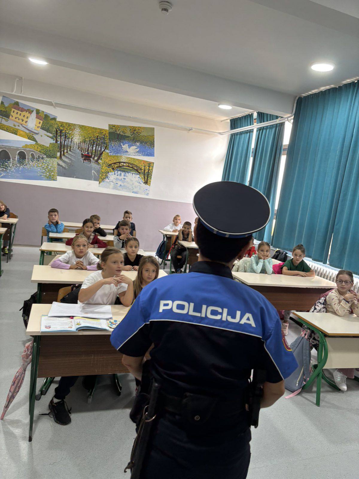 You are currently viewing DJECA U SAOBRAĆAJU